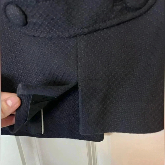 Banana Republic Short Sleeve Blazer - Picture 8 of 10